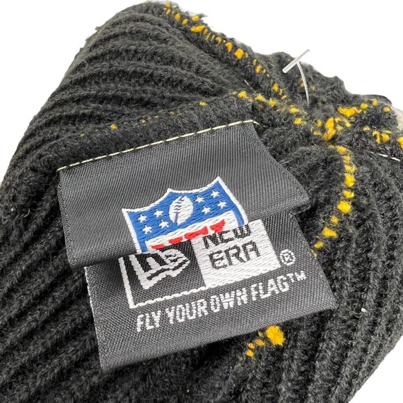 Pittsburgh Steelers New Era Embroidered Beanie Knit Cap Hat Retro Logo NFL Pom - Picture 3 of 4